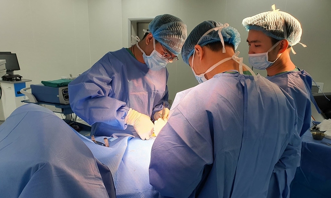 Phẫu thuật cắt bỏ khối u xương lành tính